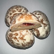 Пряник глазурований Із вишневою начинкою 4 кг